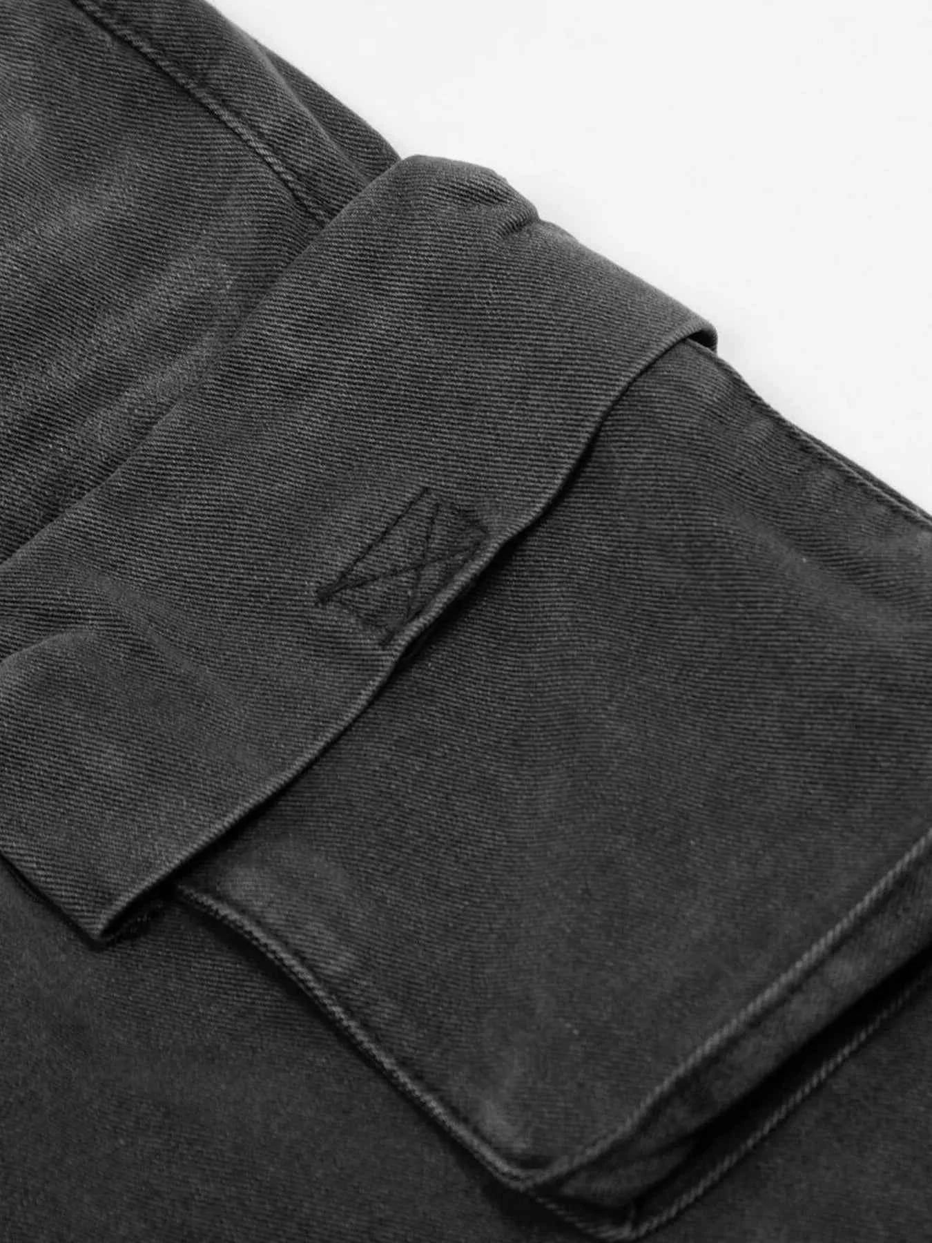 Men's Multi-Pocket Cargo Jeans with Zipper Details