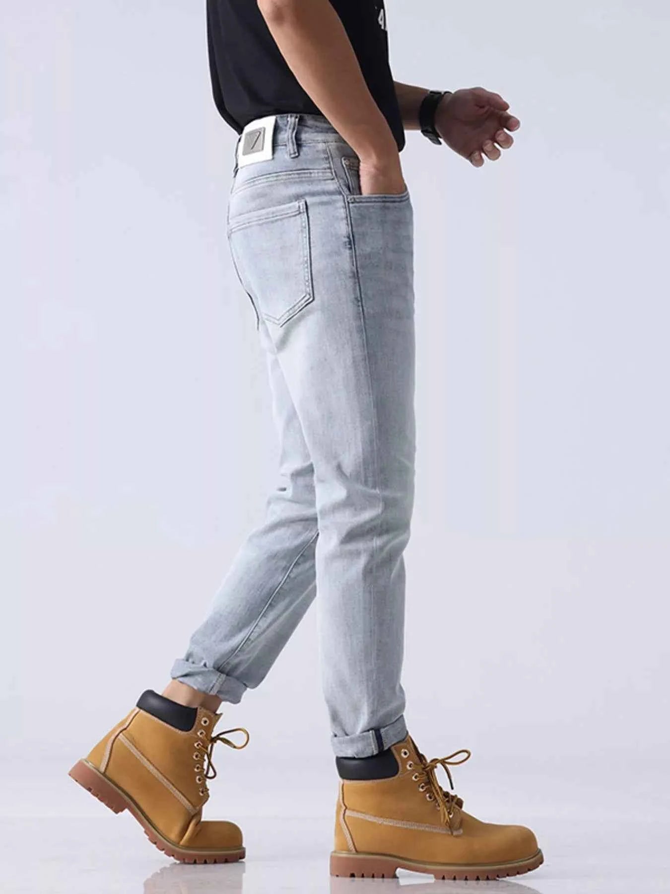 Men's Washed Slim Fit Jeans