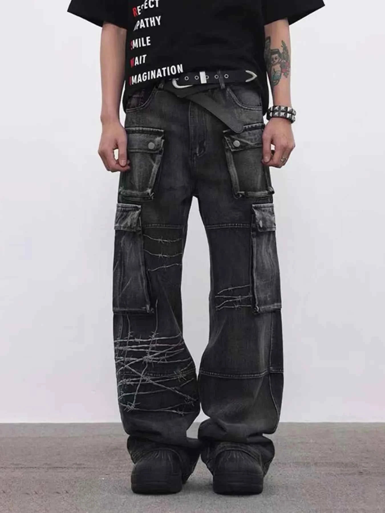 Men's Wide Leg Cargo Jeans