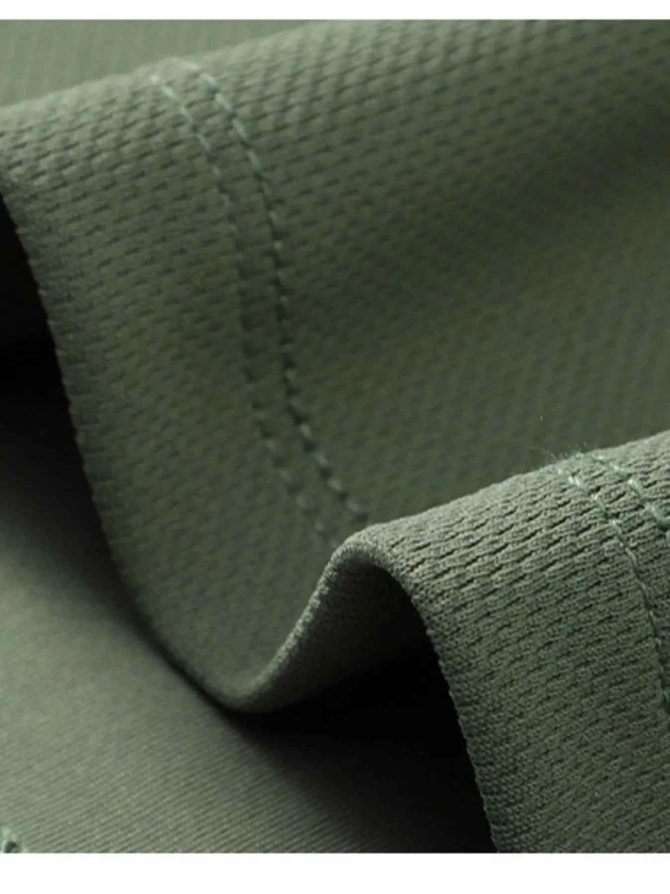 Men's Plus Size Quarter-Zip Long Sleeve Top