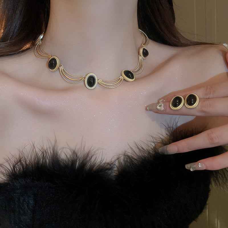 Alloy Oval Gemstone Necklace - Damned Threads