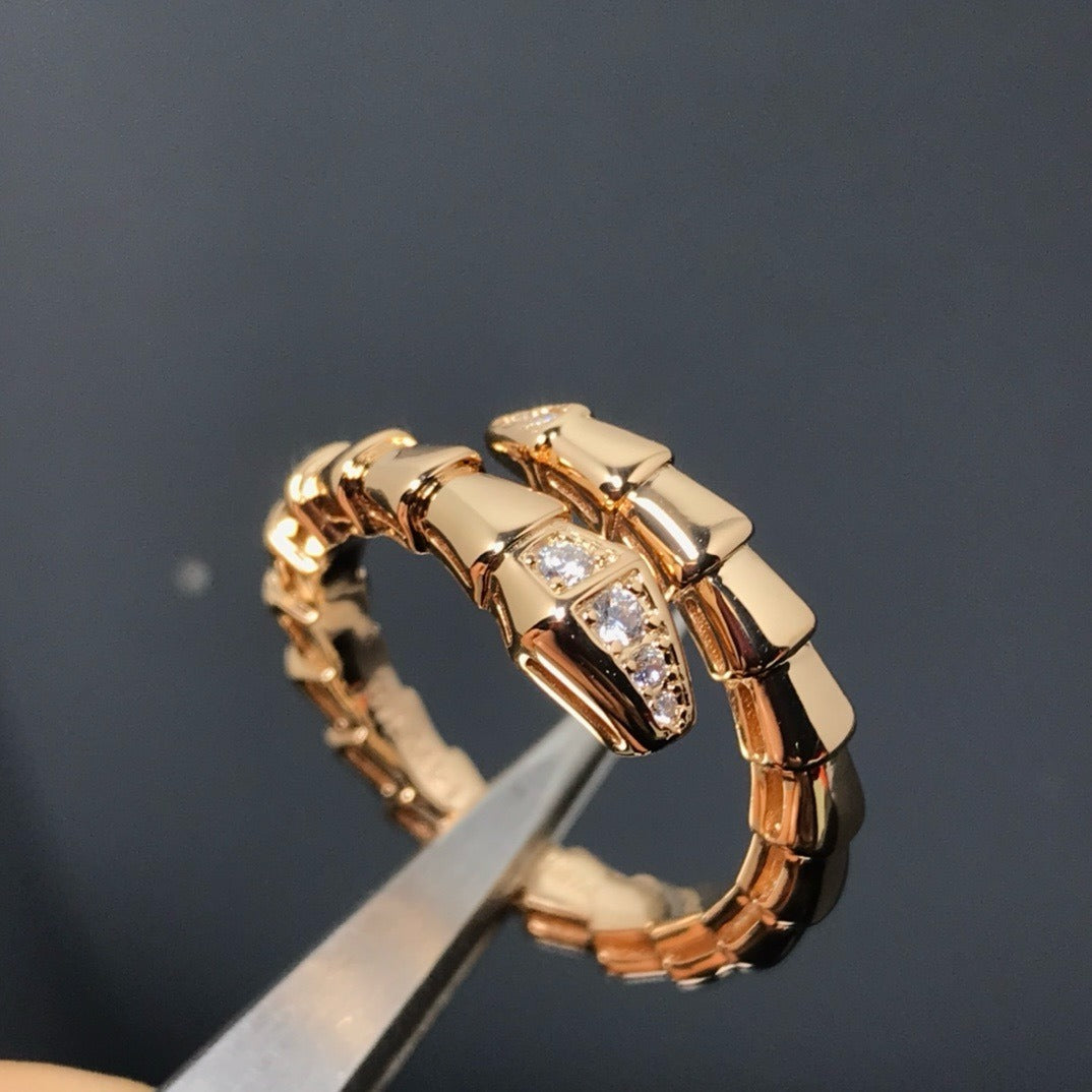 18K Gold Snake Diamond Studded Ring - Damned Threads
