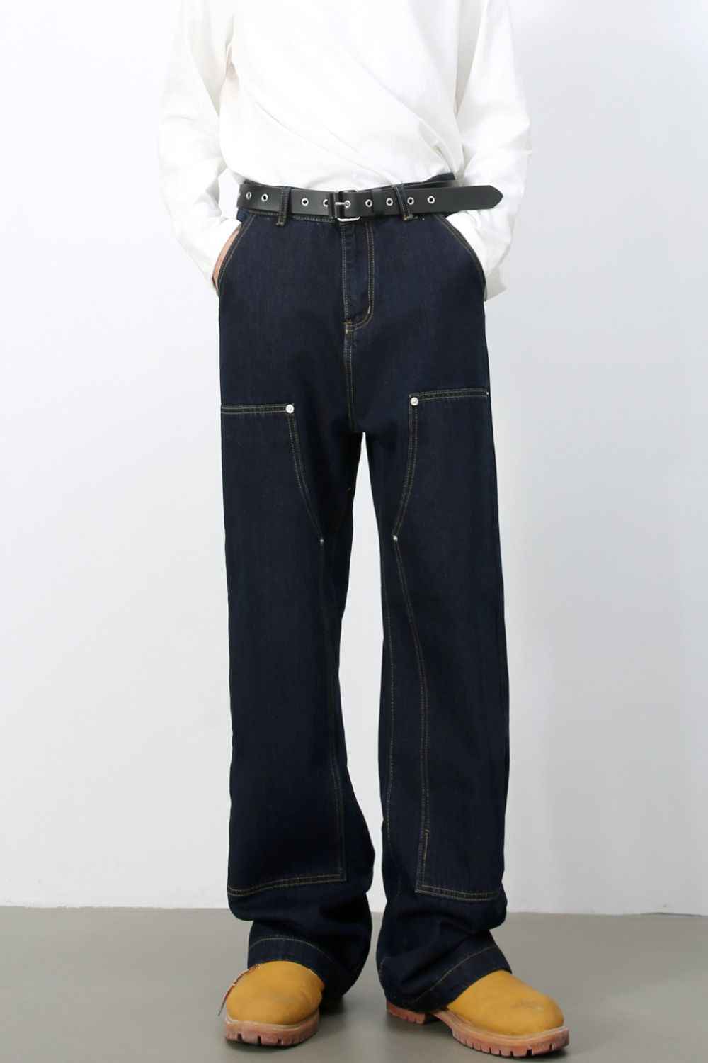 Men's Wide Straight Leg Jeans with Pockets - Damned Threads