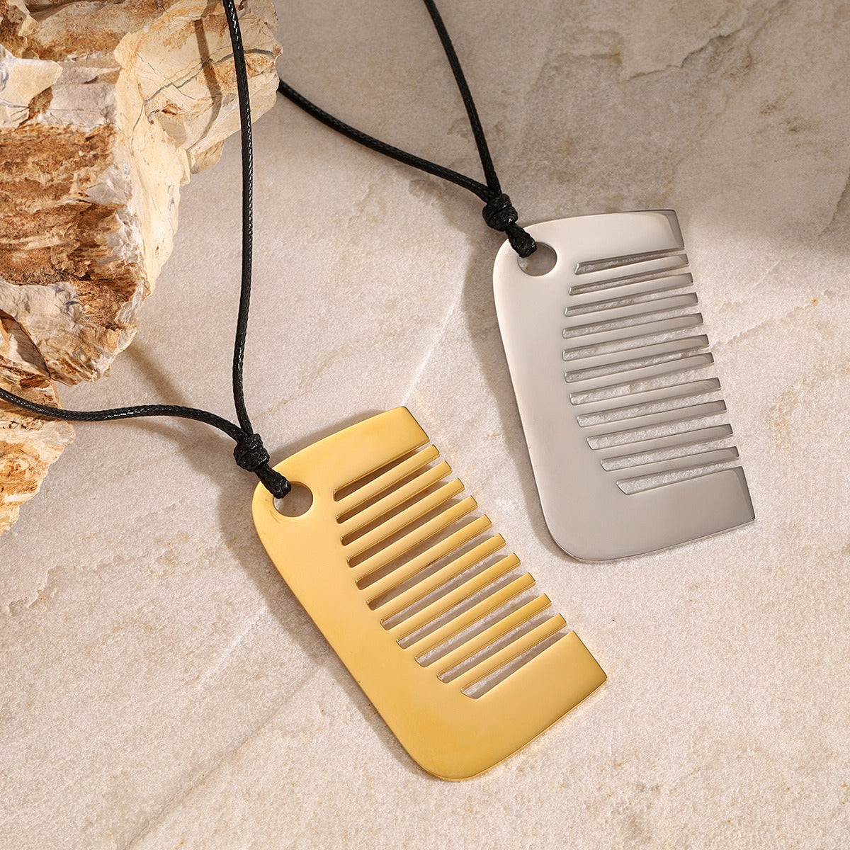 18K Gold-Plated Comb-Shaped Necklace - Damned Threads